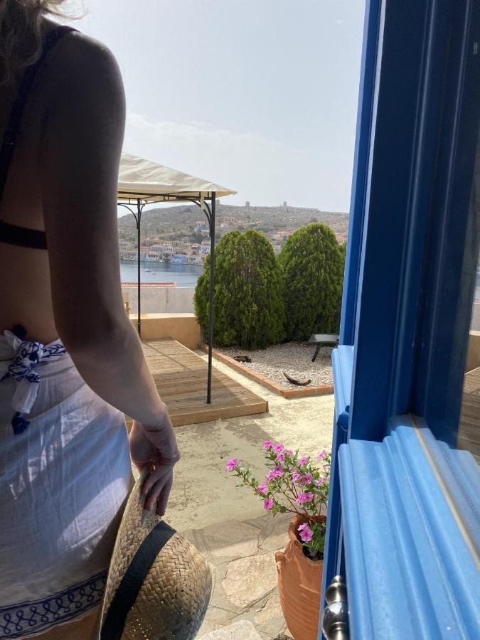 Marina Castellana Studios II Chalki Town Exteriér fotografie