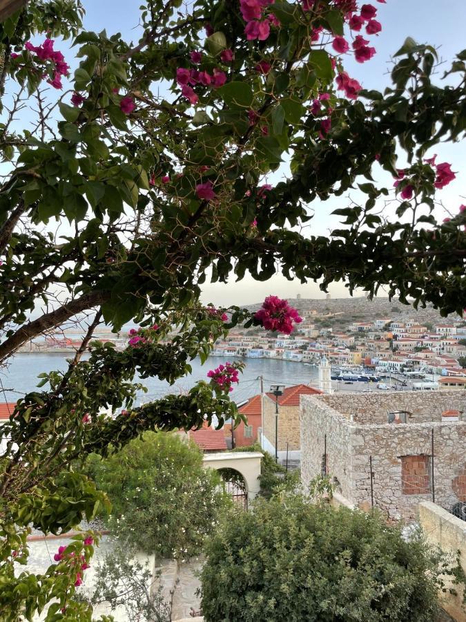 Marina Castellana Studios II Chalki Town Exteriér fotografie